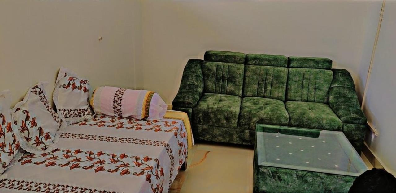 Glamour Palace Ξενοδοχείο Gaya Εξωτερικό φωτογραφία